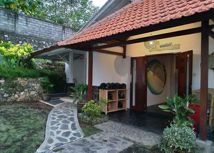 Taman Sari 2*
